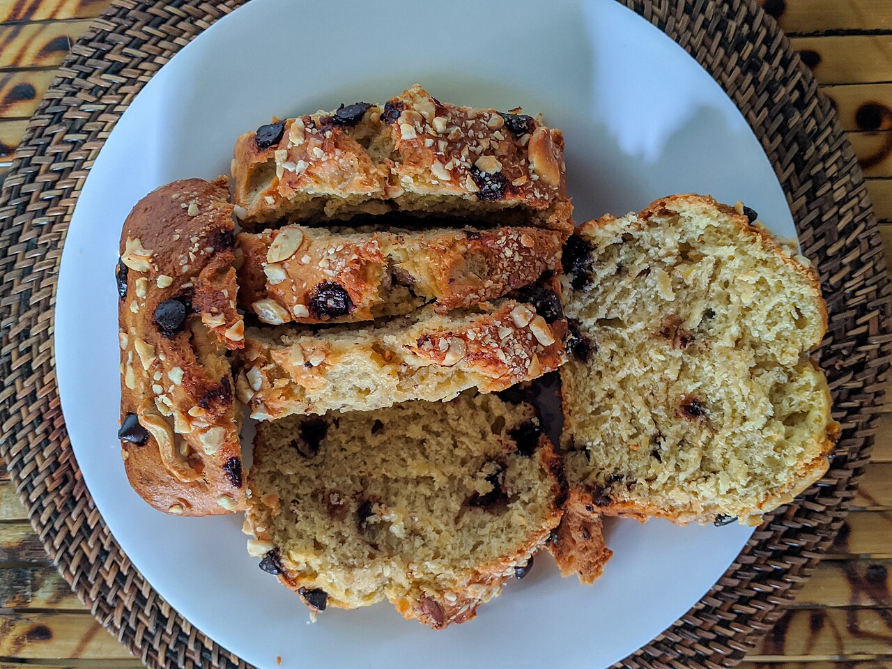 Banana bread slices